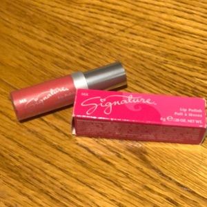 CIDER MARY KAY SIGNATURE LIP POLISH NIB